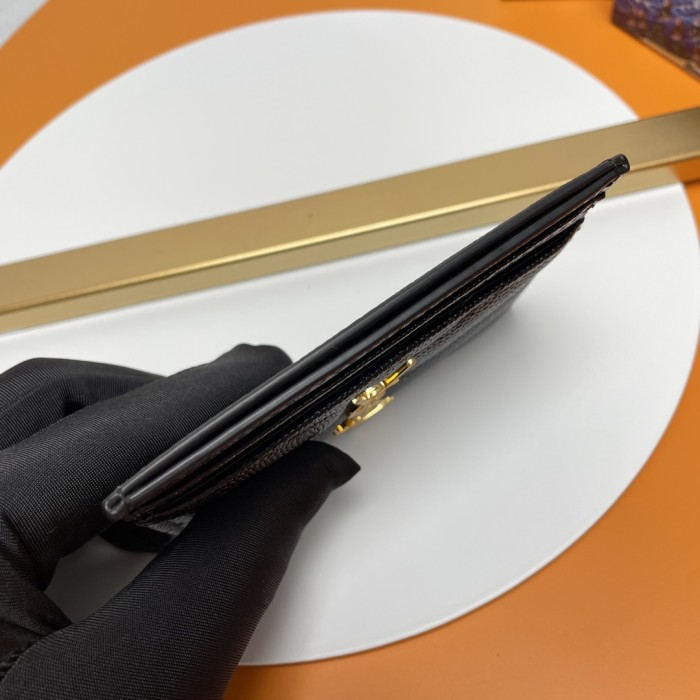 Handbags SAINT LAURENT 423291 size 10x7.5x0.5 cm