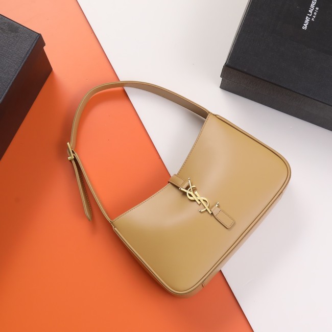 Handbags SAINT LAURENT 657228 size 25X14X6 cm