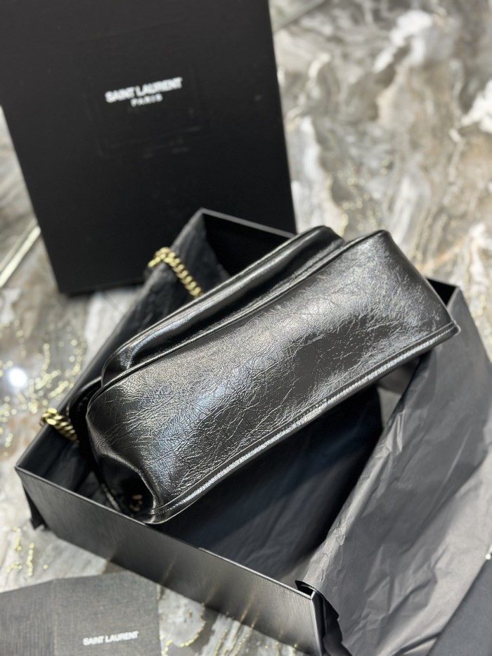 Handbags SAINT LAURENT 633158 size 28x20.5x8.5 cm
