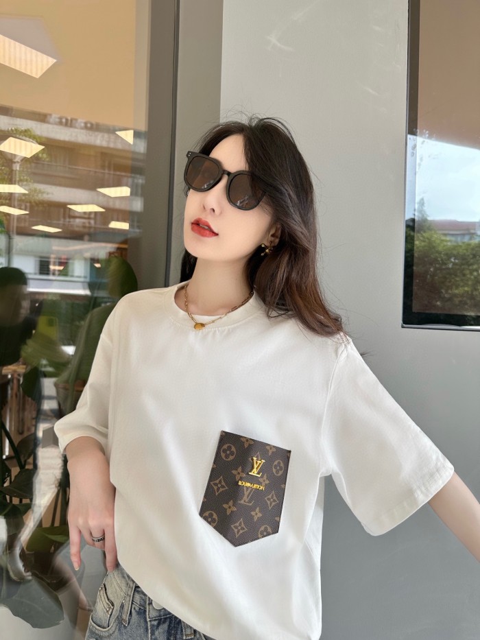 Clothes Louis Vuitton 492