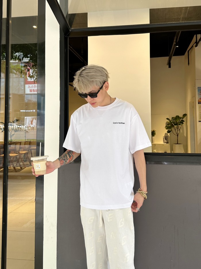 Clothes Louis Vuitton 460