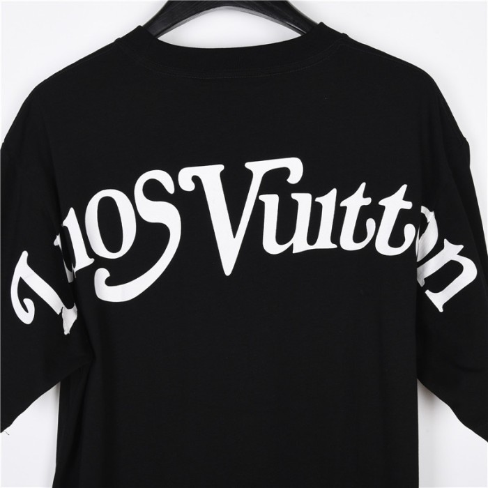 Clothes Louis Vuitton 493