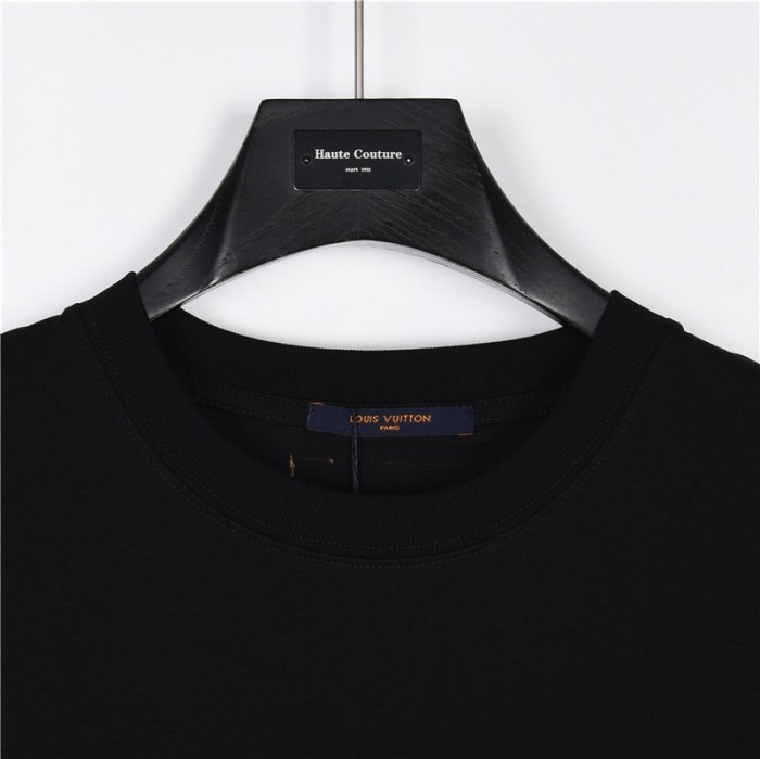 Clothes Louis Vuitton 496