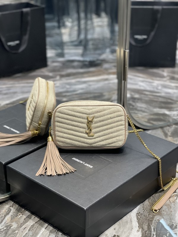 Handbags SAINT LAURENT 585040 size 18×10×5 cm