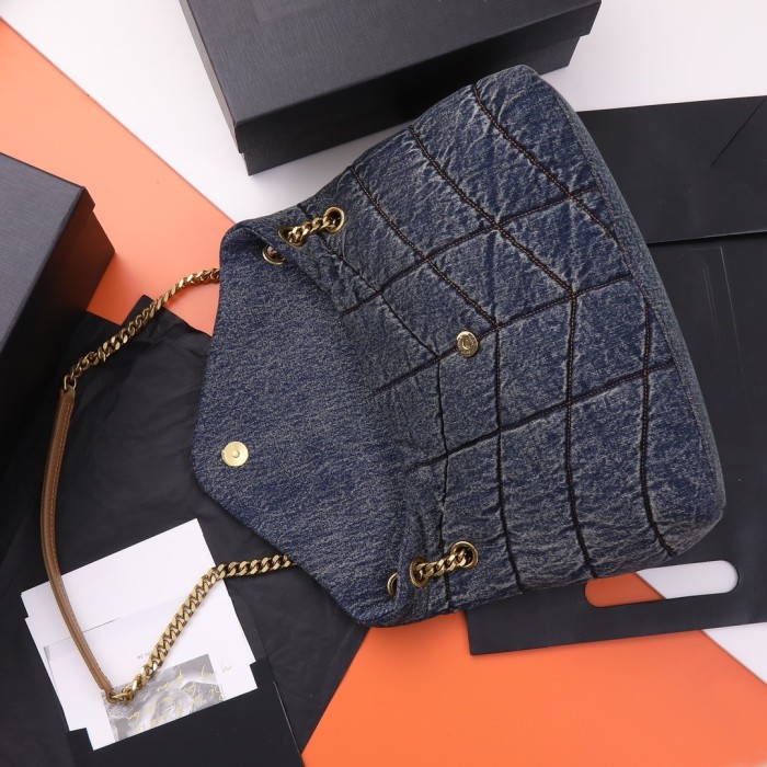 Handbags SAINT LAURENT 577475 size 35×23×13.5 cm