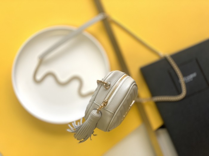 Handbags SAINT LAURENT 469390 size 19*11*5 cm