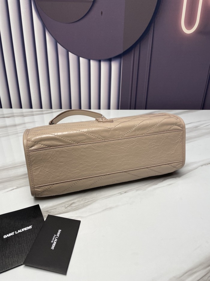 Handbags SAINT LAURENT 577999 size 33x27x11.5 cm