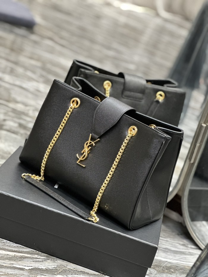 Handbags SAINT LAURENT 668900 size 33×22×15 cm