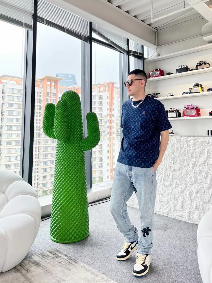 Clothes Louis Vuitton 503