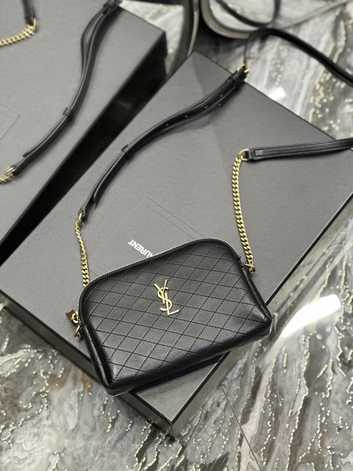 Handbags SAINT LAURENT 733667 size 19x12.5x4 cm