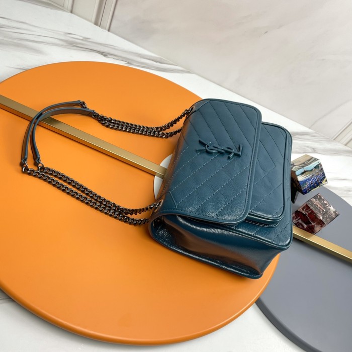 Handbags SAINT LAURENT 498894 size 28-21-8 cm