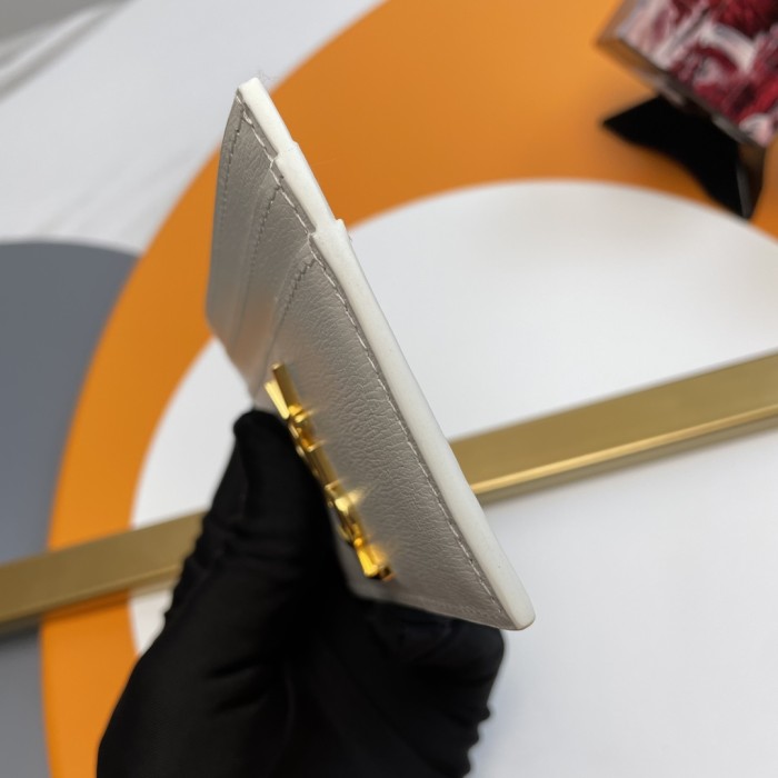 Handbags SAINT LAURENT 423291 size 10x7.5x0.5 cm