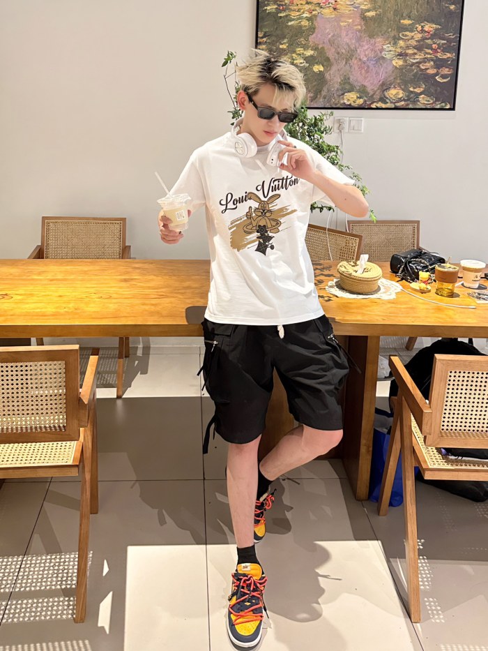 Clothes Louis Vuitton 465