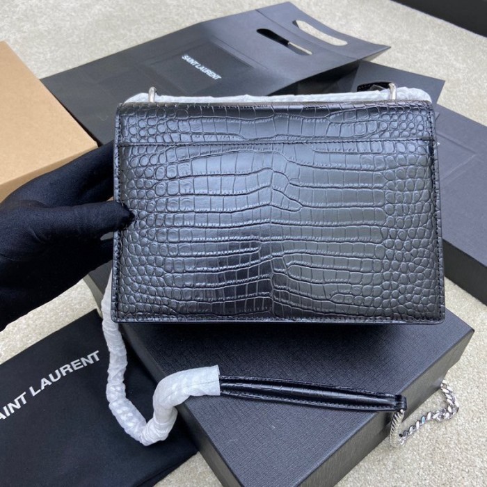 Handbags SAINT LAURENT 442906 size 22x8x16 cm