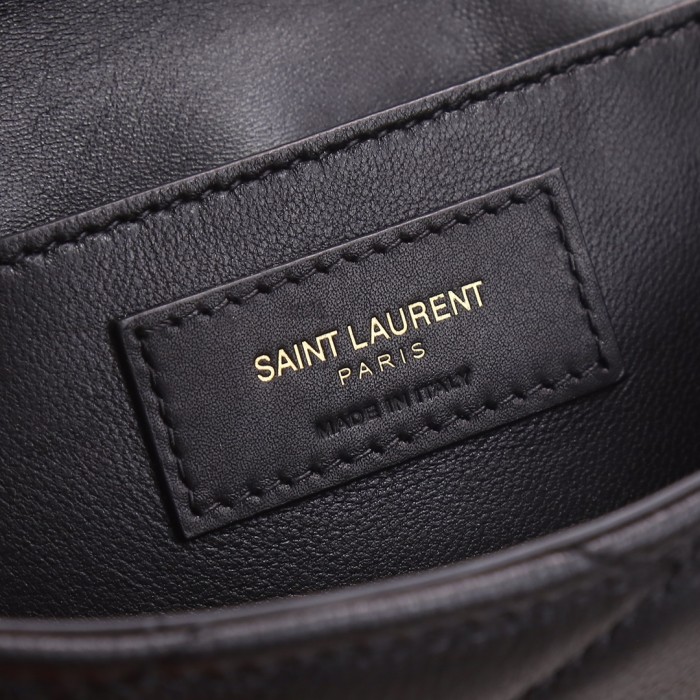 Handbags SAINT LAURENT 710080 size 19 X 15 X 8 cm