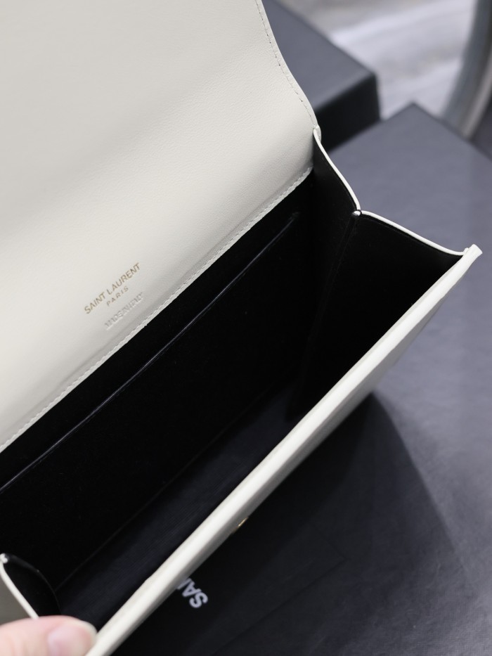 Handbags SAINT LAURENT 617662 size 21×6×3 cm