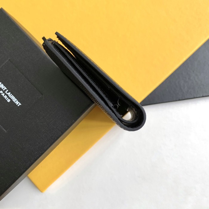 Handbags SAINT LAURENT 517045 size 10*8*2 cm