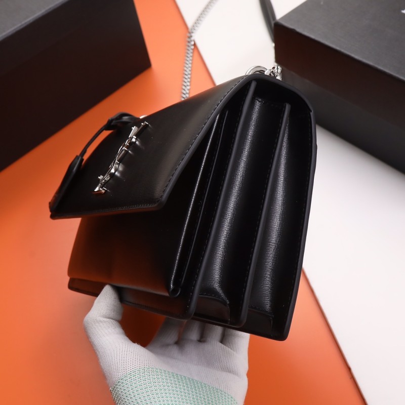 Handbags SAINT LAURENT 442906 size 22x8x16 cm