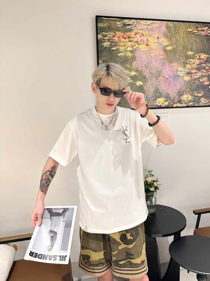 Clothes yves saint laurent 8