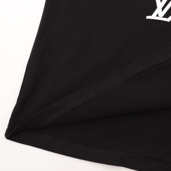 Clothes Louis Vuitton 521