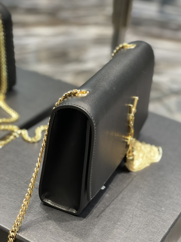 Handbags SAINT LAURENT 354119 size 24x14.5x5 cm