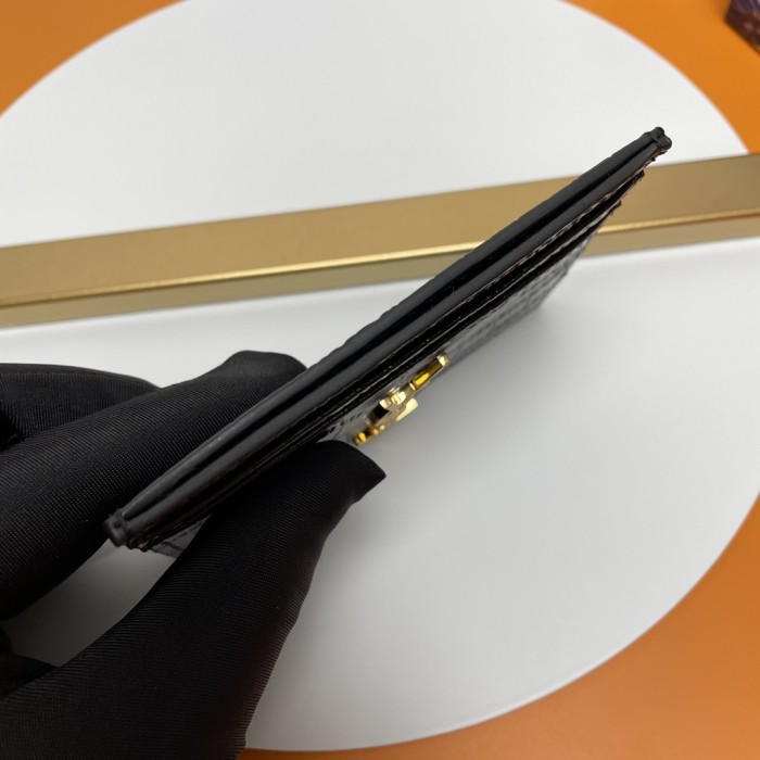 Handbags SAINT LAURENT 423291 size 10x7.5x0.5 cm