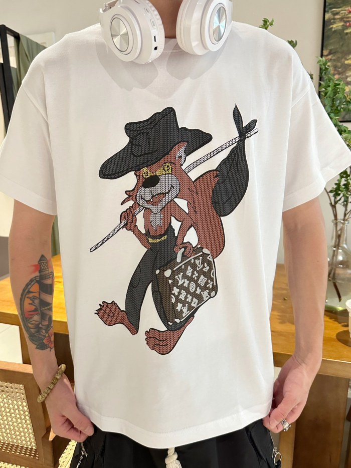 Clothes Louis Vuitton 476