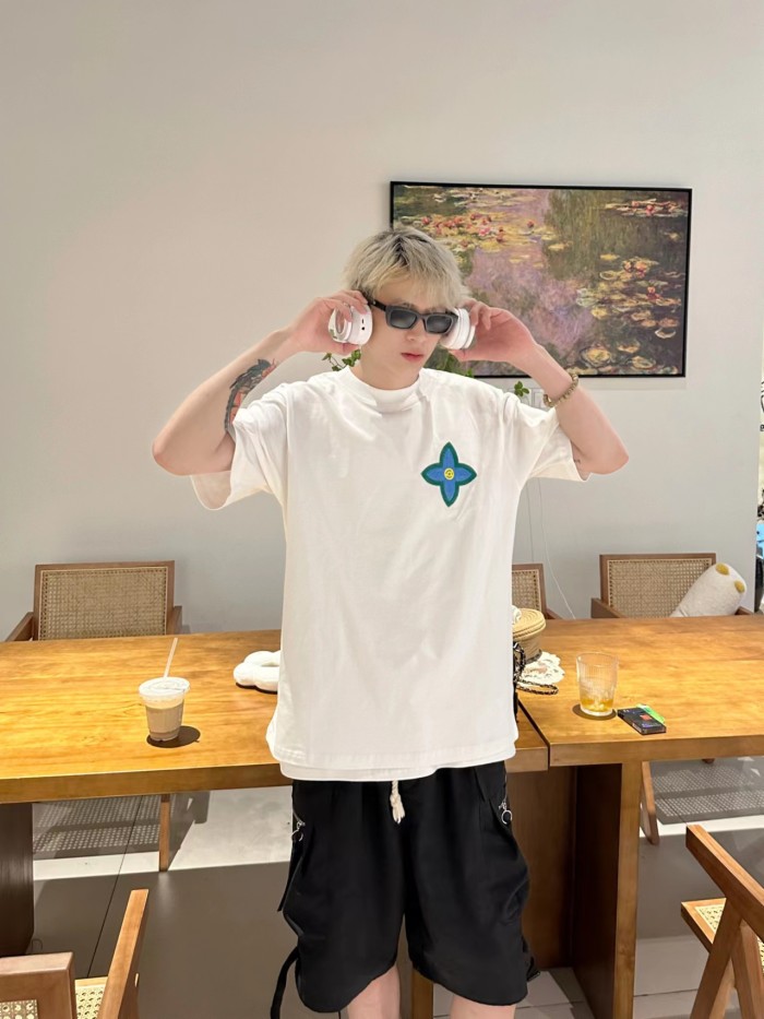 Clothes Louis Vuitton 454