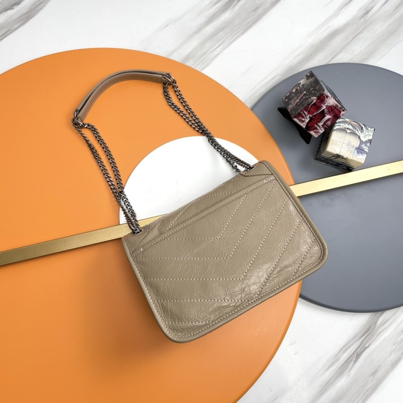 Handbags SAINT LAURENT 533037 size 22-16-7 cm