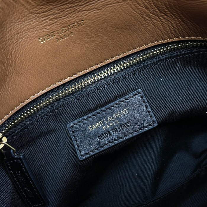 Handbags SAINT LAURENT 620333 size 23×15.5×8.5 cm