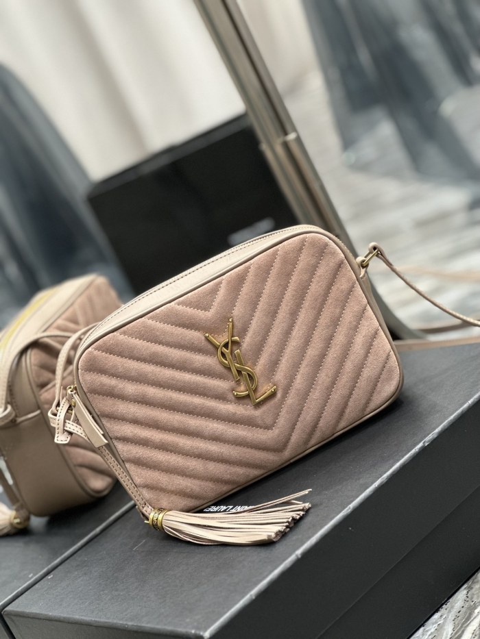 Handbags SAINT LAURENT 520534 size 23x16x6 cm