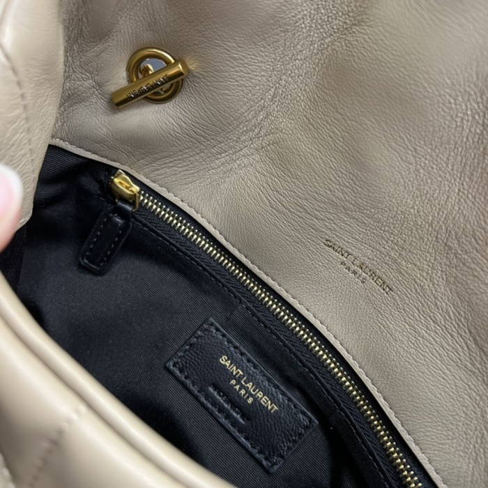 Handbags SAINT LAURENT 620333 size 23×15.5×8.5 cm