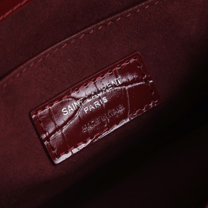 Handbags SAINT LAURENT 442906 size 22x8x16 cm