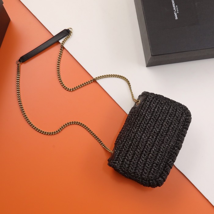 Handbags SAINT LAURENT 633151 size 22×16.5×12 cm