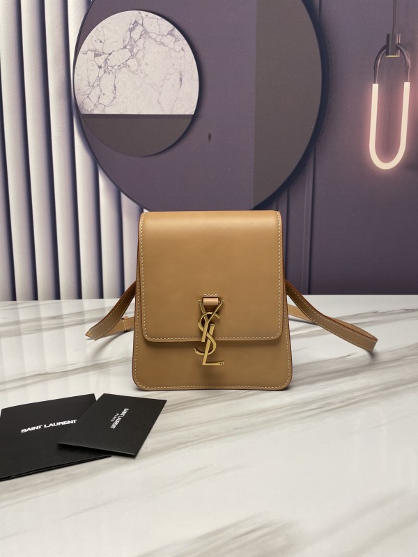 Handbags SAINT LAURENT 668809 size 16×18x6 cm