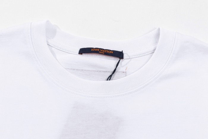 Clothes Louis Vuitton 469