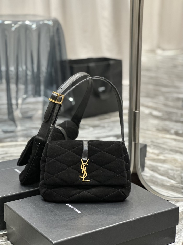 Handbags SAINT LAURENT 698567 size 24×18×5.5 cm