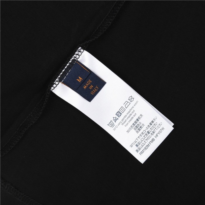 Clothes Louis Vuitton 467