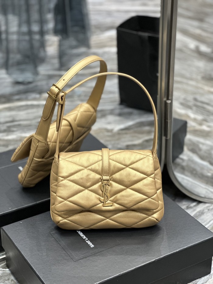 Handbags SAINT LAURENT 698567 size 24×18×5.5 cm