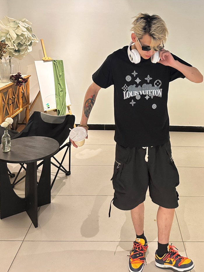 Clothes Louis Vuitton 468