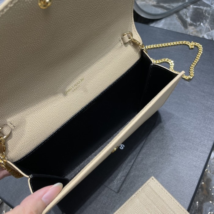 Handbags SAINT LAURENT 607788 size 19x12x4 cm