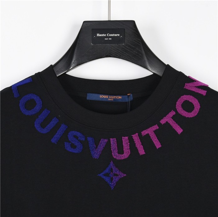 Clothes Louis Vuitton 458