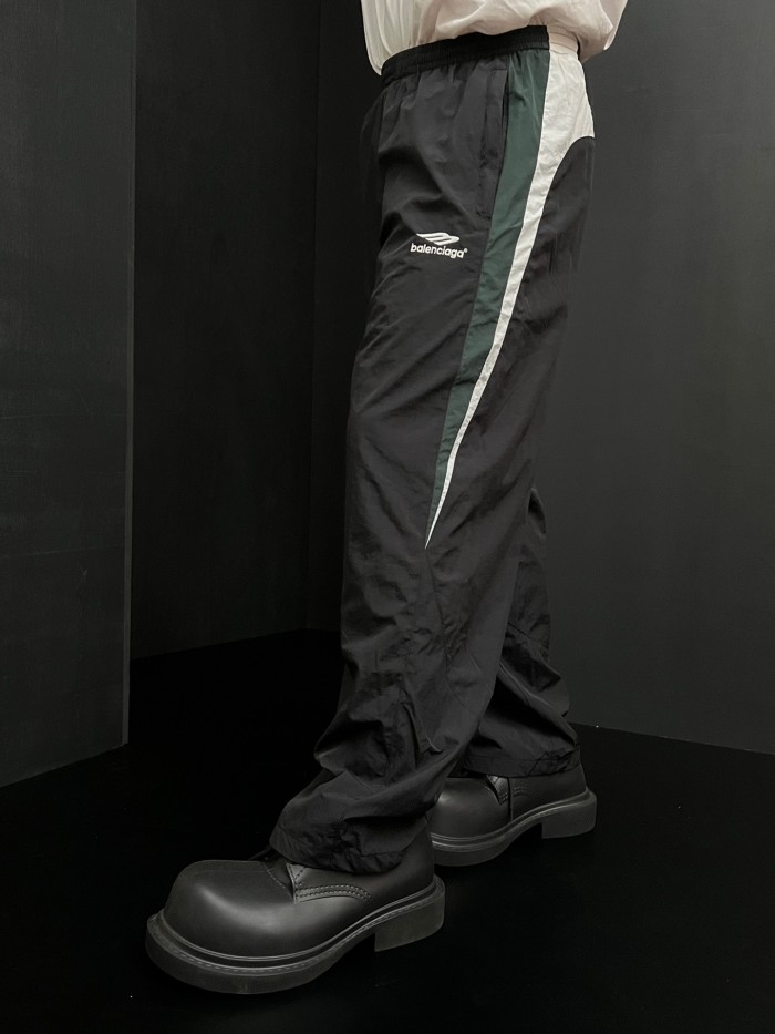 Clothes Balenciaga 371