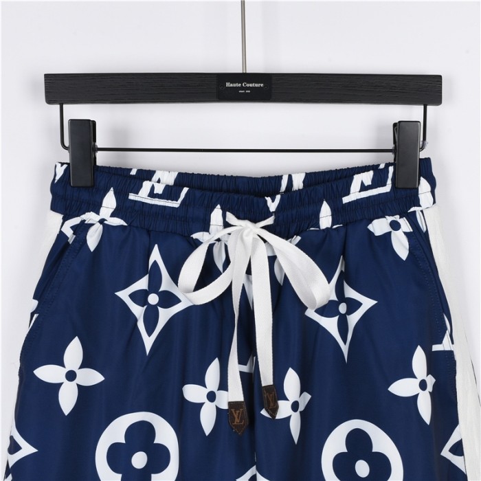 Clothes Louis Vuitton 545