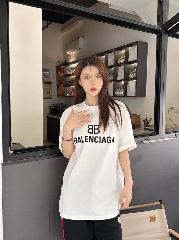 Clothes Balenciaga 270