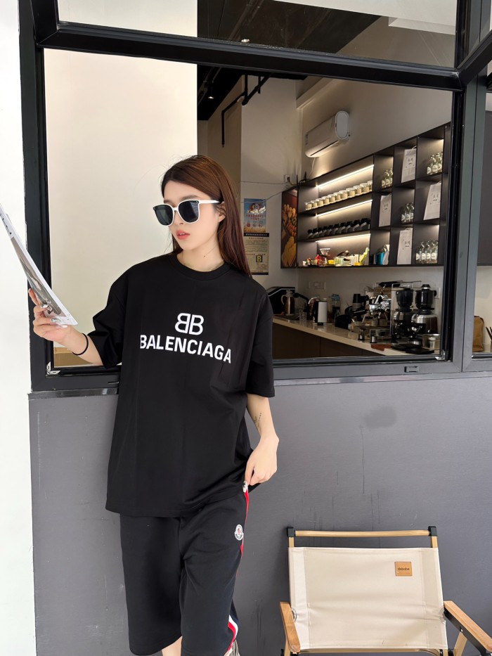 Clothes Balenciaga 359