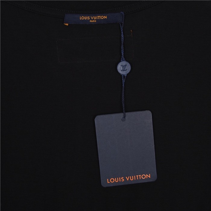 Clothes Louis Vuitton 550