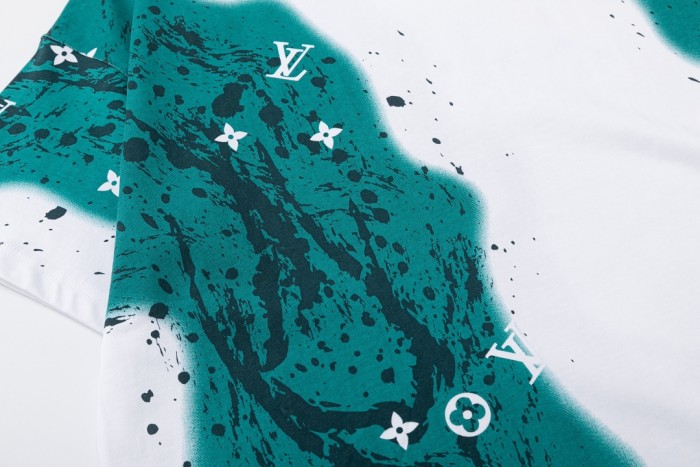 Clothes Louis Vuitton 537