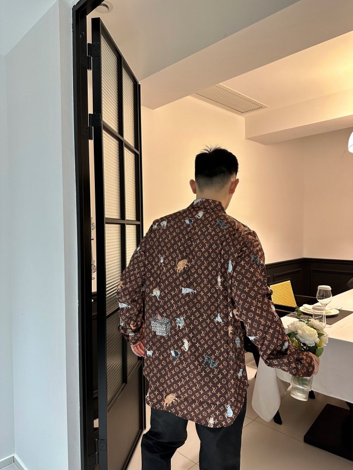 Clothes Louis Vuitton 543