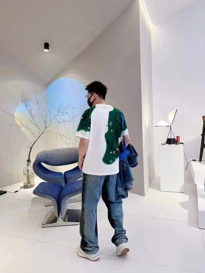 Clothes Louis Vuitton 537